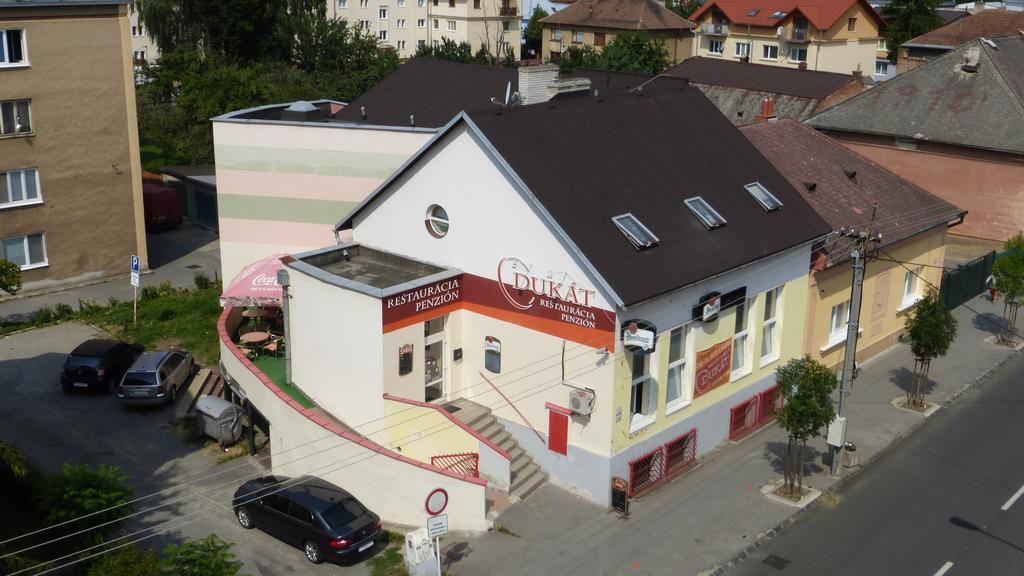Penzion Dukat Presov Luaran gambar